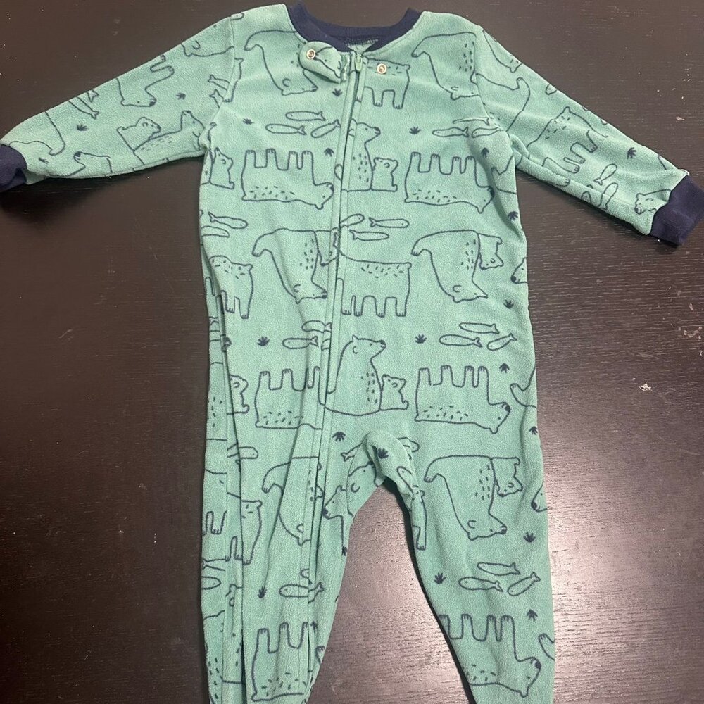 Cozy 18-Month Onesie - Perfect for Your Little One!